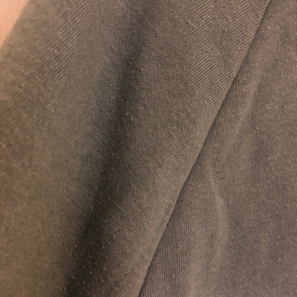 AE Colorblock Hoodie - Picture 8 of 10